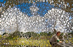 Jaume Plensa's House of Knowledge statue