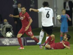 Sami Khedira, Joao Moutinho and Helder Postiga