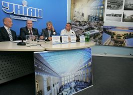 Press-conference participants