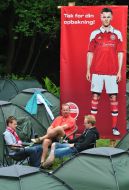 Danish fans drink beer