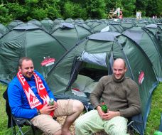 Danish fans drink beer