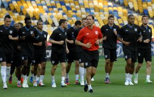 Training of the naional team of England on football