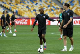 Jermain Defoe and Andy Carroll 