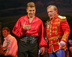 Сцена із спектаклю "Циганський Барон"