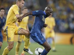 Alou Diarra and Andriy Shevchenko