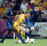 Andriy Voronin, Alou Diarra and Yohan Cabaye