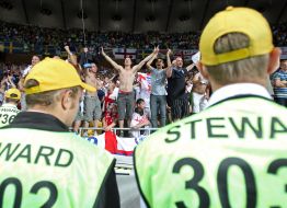 England soccerl fans