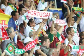 Fans of the team of Portugal