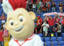 Fan of the team of Portugal