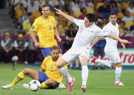 Olof Mellberg and Samir Nasri