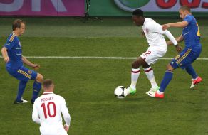 Yaroslav Rakitskiy and Danny Welbeck