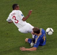Oleh Gusev and Ashley Cole