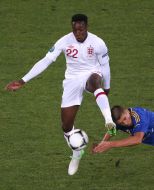 Yevhen Khacheridi and Danny Welbeck
