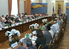 Participants of the first meeting of the Constitutional assembly