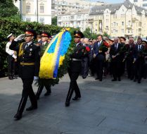 Ceremony of laying-on of flowers to the grave of Unknown soldier
