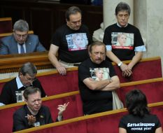 Deputies from faction of "BYUT-Batkivshchina" in black sport shirts