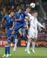 Уэйн Руни, Кристиан Маджо и Клаудио Маркизио