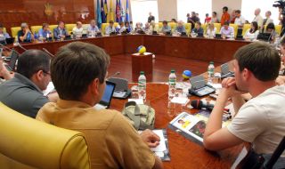 The press-club participants