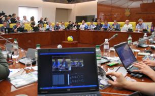 The press-club participants