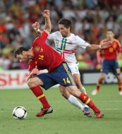 Joao Moutinho and Xabi Alonso