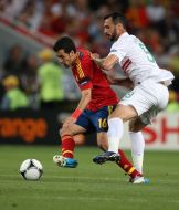 Hugo Almeida and Sergio Busquets