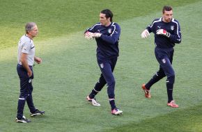 Gianluigi Buffon and Morgan De Sanctis