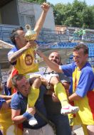 Players of the team of Romania fans