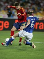 Gerard Pique and Antonio Cassano