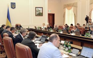 Николай Азаров