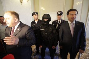 Василь Грицак та Валерій Коновалюк презентують форму поліції