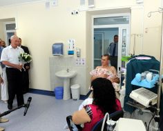 Микола Азаров у перинатальному центрі