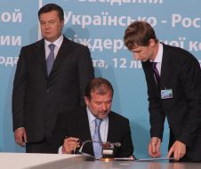 Viktor Baloga and Viktor Yanukovich