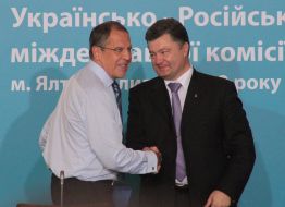 Sergey Lavrov and Petr Poroshenko