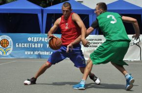 Учасники чемпіонату України зі стрітболу