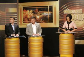 Kirill Kulikov, Valeriy Bondik and Rena Nazarova