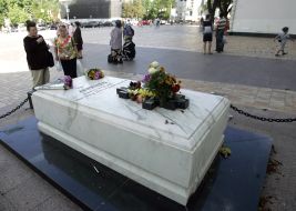 The grave of the Patriarch Volodymyr (Romaniuk)