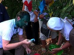 Sergej Vlasenko washes of brilliant green