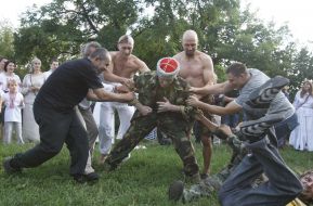 Учасники фестивалю