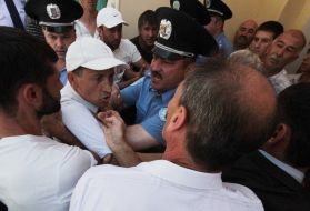 Столкновение крымскотатрской оппозиции с милиционерами