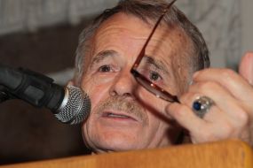 Мустафа Джемилев