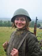 Участница военно-исторической реконструкции