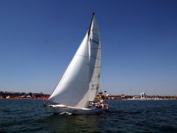 Крейсерская яхта