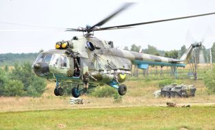 Висадка солдатів з гелікоптера