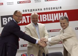 Arseniy Yatseniuk, Aleksandr Turchinov and Mustafa Dzhemilev