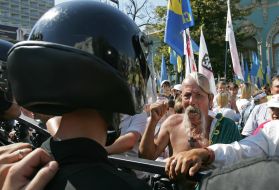 Participants of the mass meeting