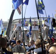 Mass meeting in support Ukrainian