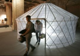 Инсталляция украинского художника Алексея Сая 