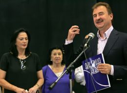 Irina Deryugina, Albina Deryugina and Aleksandr Popov