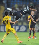 Jonathan Kristaldo and Alexander Volovik