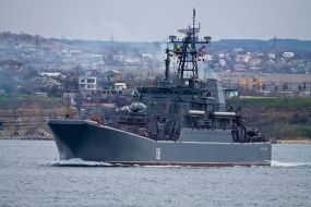 Большой десантный корабль «Цезарь Куников»